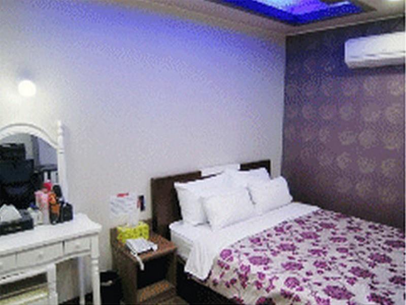 Adam & Eve Hotel Mokpo Bagian luar foto